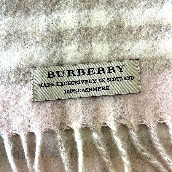Authentic Burberry Made in Scotland Cashmere Muffler Pink Beige Ivory 56x12 VGUC - Picture 5 of 8